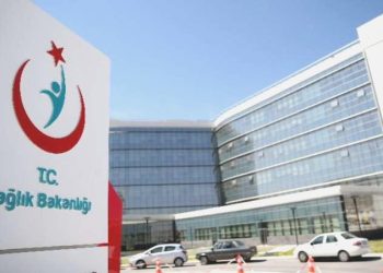 Hastanelerde yaşanan randevu sıkıntısını CHP’li İlgezdi anlattı: ‘Dünyanın en fazla acil başvurusu olan ülkeyiz’