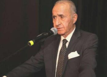 Hikmet Çetin, “Baykal’dan bile zararlı” dediği CHP başkanı Kılıçdaroğlu’ndan özür diledi