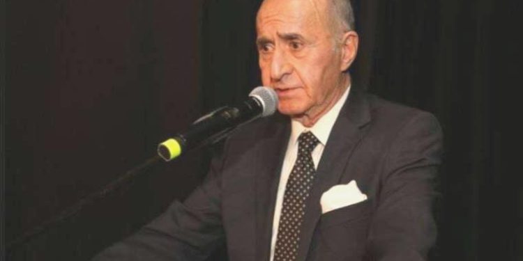 Hikmet Çetin, “Baykal’dan bile zararlı” dediği CHP başkanı Kılıçdaroğlu’ndan özür diledi