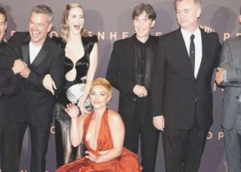 Holywood’da tarihi grev başladı, ünlü oyuncular Oppenheimer galasından erken ayrıldı