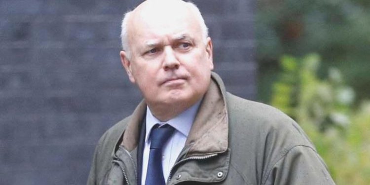 İngiliz Milletvekili Duncan Smith: İngiltere’den KKTC’ye direkt uçuşlar başlasın