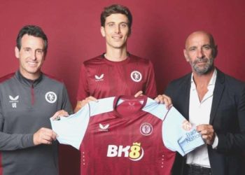 İspanyol futbolcu Pau Torres, Aston Villa’ya imzayı attı