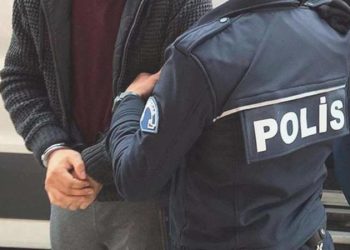 İstanbul’da silah ticareti yaptığı belirlenen 2 kuşkulu yakalandı