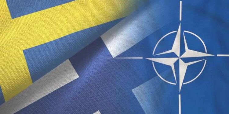İsveç ve Finlandiya neden tarafsızlıktan vazgeçip NATO üyesi olmak istedi?