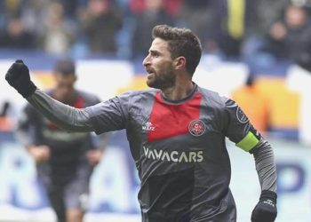 İtalyan futbolcu Fabio Borini yeni kadrosuna imzayı attı