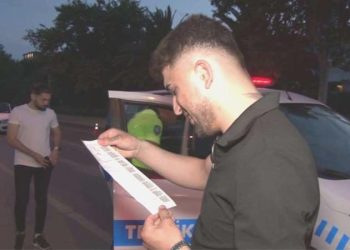 Kadıköy’de makas atarken polise yakalanan şoför: ‘İlk cezam, devletimiz var olsun’