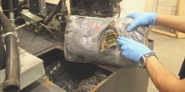 Kapıkule’de CNC makinesi içerisine gizlenmiş 133 kilogram esrar yakalandı