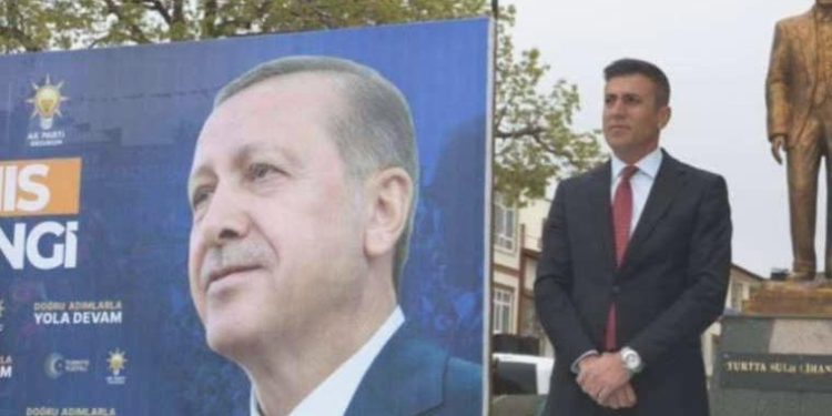 Kürsüde kalp krizi geçiren AKP’li Hınıs Belediye Lideri entübe edildi