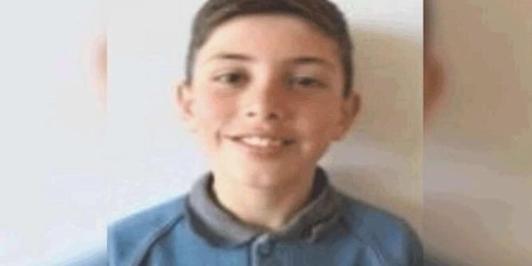 Liseli öğrencisi hayvanlarını otlatırken yıldırım düşmesi sonucu ömrünü yitirdi