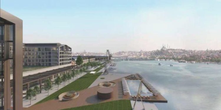 Milyar dolarlık projede personele makûs muamele