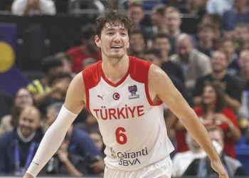 NBA’de Cedi Osman, üç gruplu takasta San Antonio Spurs’e transfer oldu