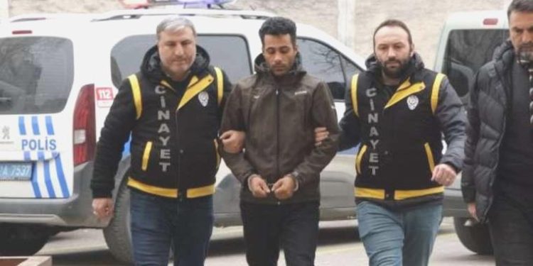 Oğluyla hengame eden çocuğun babasını vurdu!