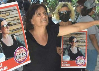 Öldürüldükten 10 ay sonra katili eşinden boşandı