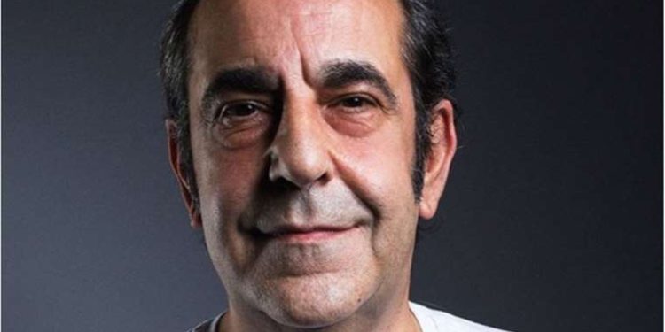 Özkan Uğur’u uğurlayan sanatçı dostları, Cumhuriyet TV’ye anlattı: ‘Çatlak seslerin çıkmadığı nadir ölümlerden biri…’