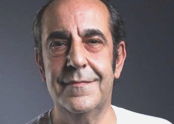Özkan Uğur’u uğurlayan sanatçı dostları, Cumhuriyet TV’ye anlattı: ‘Çatlak seslerin çıkmadığı nadir ölümlerden biri…’