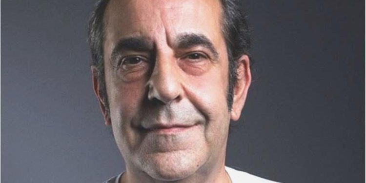 Özkan Uğur’u uğurlayan sanatçı dostları, Cumhuriyet TV’ye anlattı: ‘Çatlak seslerin çıkmadığı nadir ölümlerden biri…’