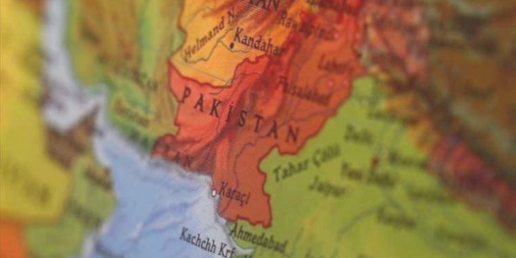 Pakistan’da toprak kayması: 8 çocuk ömrünü yitirdi