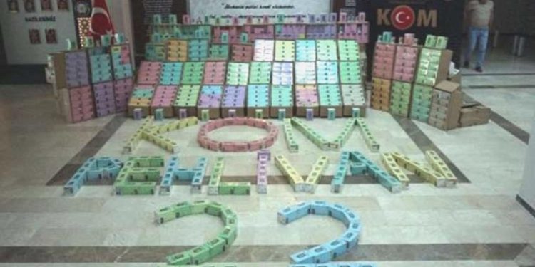 ’Pehlivan 22’ operasyonu: 15 milyon bedelinde kaçak elektronik sigara ele geçirildi