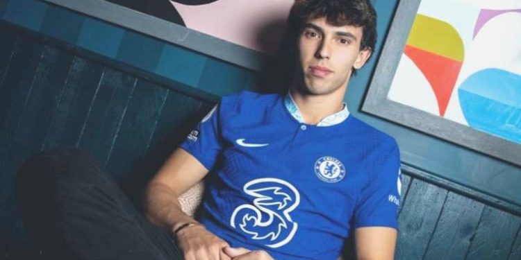 Portekizli futbolcu Joao Felix’in gönlündeki grup ortaya çıktı!