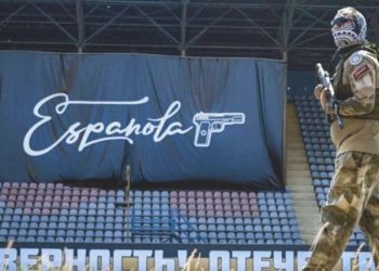 Rus futbol fanatikleri hengameyi bırakıp cepheye gitti