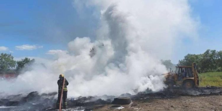 Samsun’da geri dönüşüm fabrikasında yangın!