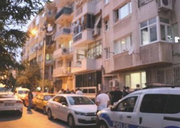 Sır mevtin detayları ortaya çıktı: Oğlu kalp krizinden, anne ise açlıktan öldü