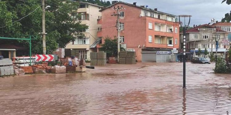 Son dakika… Bakan Işıkhan açıkladı: Sel bölgesinde prim ödemeleri erteleniyor