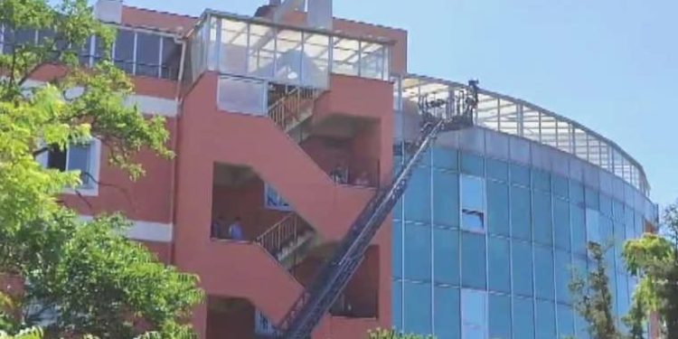 Son dakika… Bakırköy Dr. Sadi Konuk Eğitim ve Araştırma Hastanesi’nde yangın!