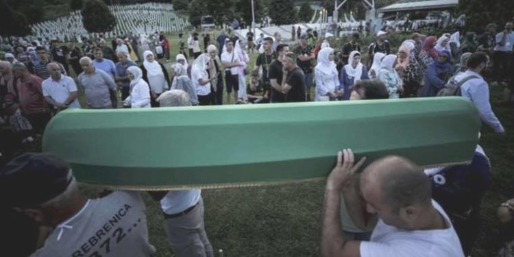 Srebrenitsa soykırımının 30 kurbanı daha bugün toprağa verilecek