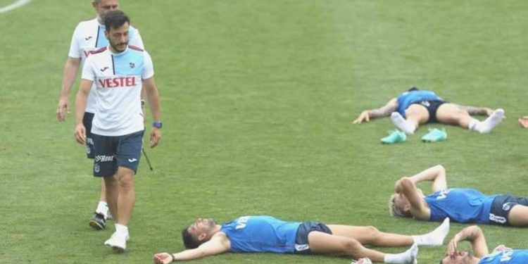 Trabzonspor antrenmanında Nenad Bjelica’dan imtihan cezası