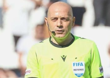 UEFA’dan Cüneyt Çakır’a vazife
