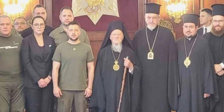 Ukrayna Devlet Lideri Zelenski, Fener Rum Patriği Bartholomeos’u ziyaret etti