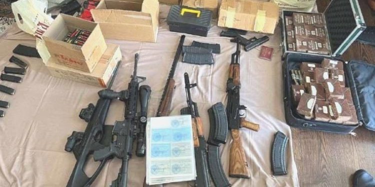 Wagner: Rus devlet medyası Prigojin’in meskenine yapılan baskında ele geçirilen para ve silahları yayımladı