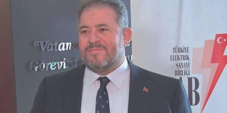 Yolsuzluk ve usulsüzlük argümanlarıyla gündemdeydi: Güç ve Natürel Kaynaklar Bakanlığı’nda istifa