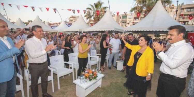 2. Dikili Kitap Günleri başladı