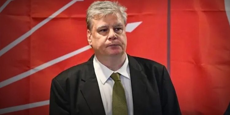 CHP’de Örsan Öymen de adaylığını açıkladı