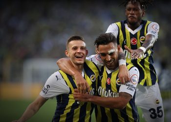 Gol düellosunda kazanan Fenerbahçe