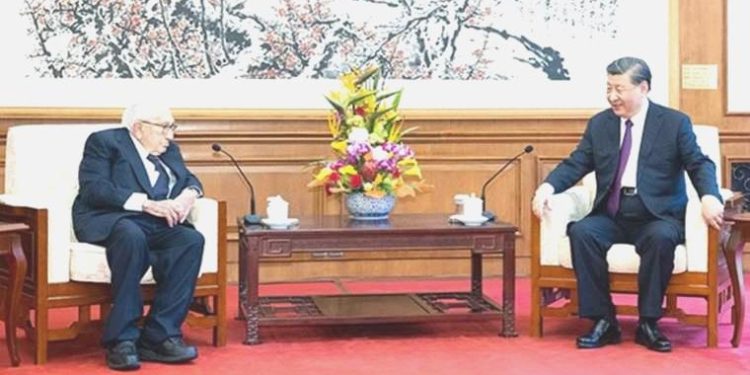 ABD’li diplomat Henry Kissinger’dan sürpriz Çin ziyareti