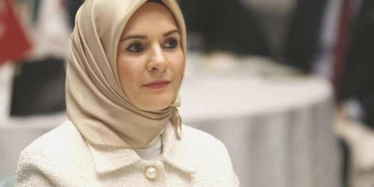 Aile Bakanı Mahinur Göktaş, nafakaya göz dikti: Mağdur erkeklerin de yanındayız, süresiz nafaka kabul edilebilir değil