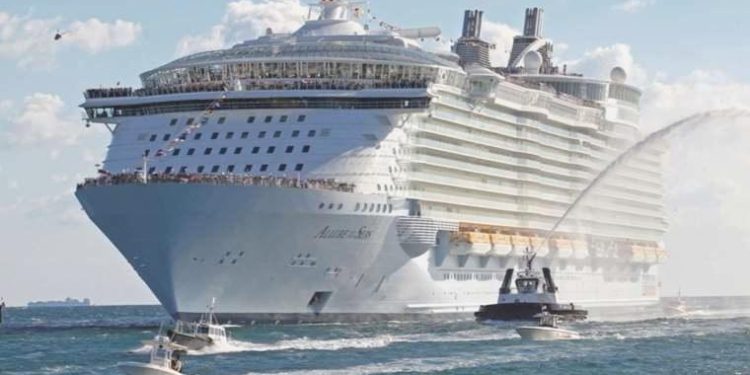 Amsterdam’da büyük yolcu gemilerine yasak