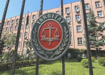 Anahtarı teslim etmeyen kiracıya berbat haber: Yargıtay’dan emsal karar!