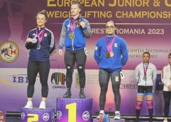 Aysel Özkan’dan 2 gümüş madalya!