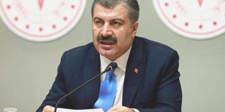 Bakan Koca duyurdu: Sıhhat hizmetlerinde örtülü yahut açık reklam yapılması yasaklandı