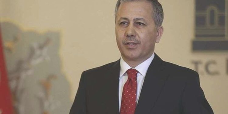 Bakan Yerlikaya açıkladı: Son 2 ayda 212 FETÖ şüphelisi tutuklandı