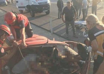 Balıkesir’de araba takla attı: 2 meyyit, 1 yaralı