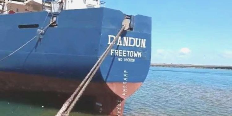 Bartın Limanı’na atık döken gemiye 3 milyon 843 bin lira ceza