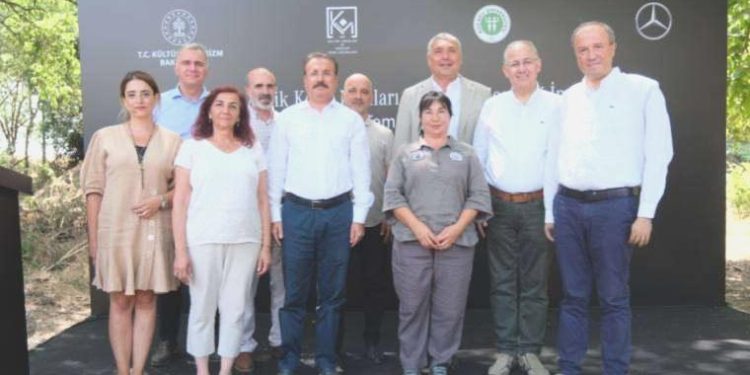 Bathonea gün yüzüne çıkıyor