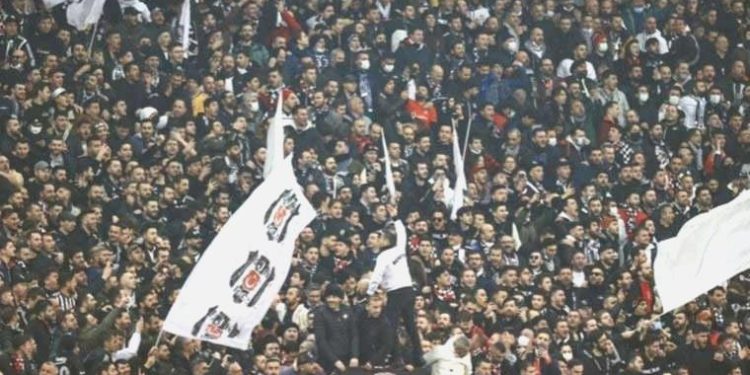 Beşiktaş’ta idareye tepki!