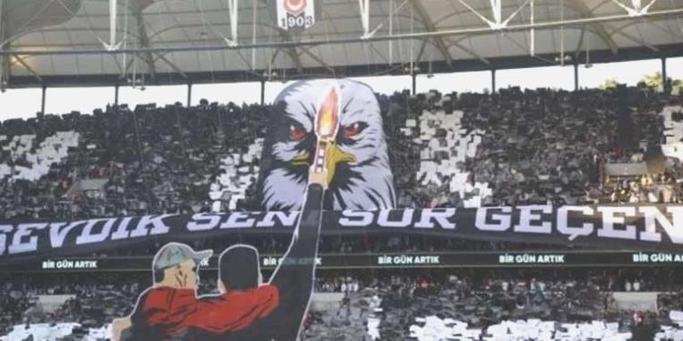 Beşiktaş’ta kombine biletler tükendi