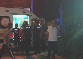 Çay bahçesinde oynayan çocuğa yorgun mermi isabet etti